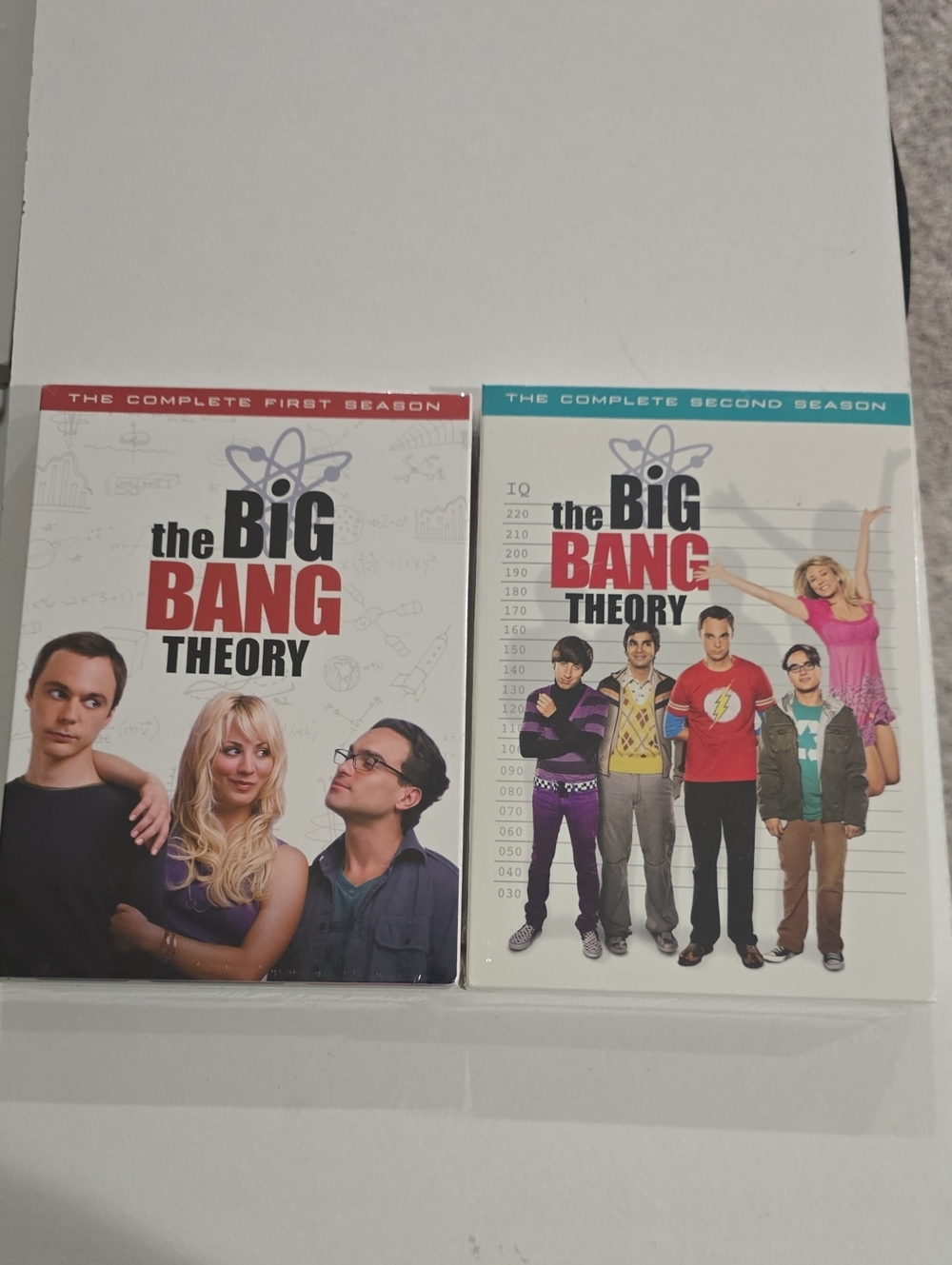 The Big Bang Theory: Complete Seasons 1-2 DVD Set - White/Red